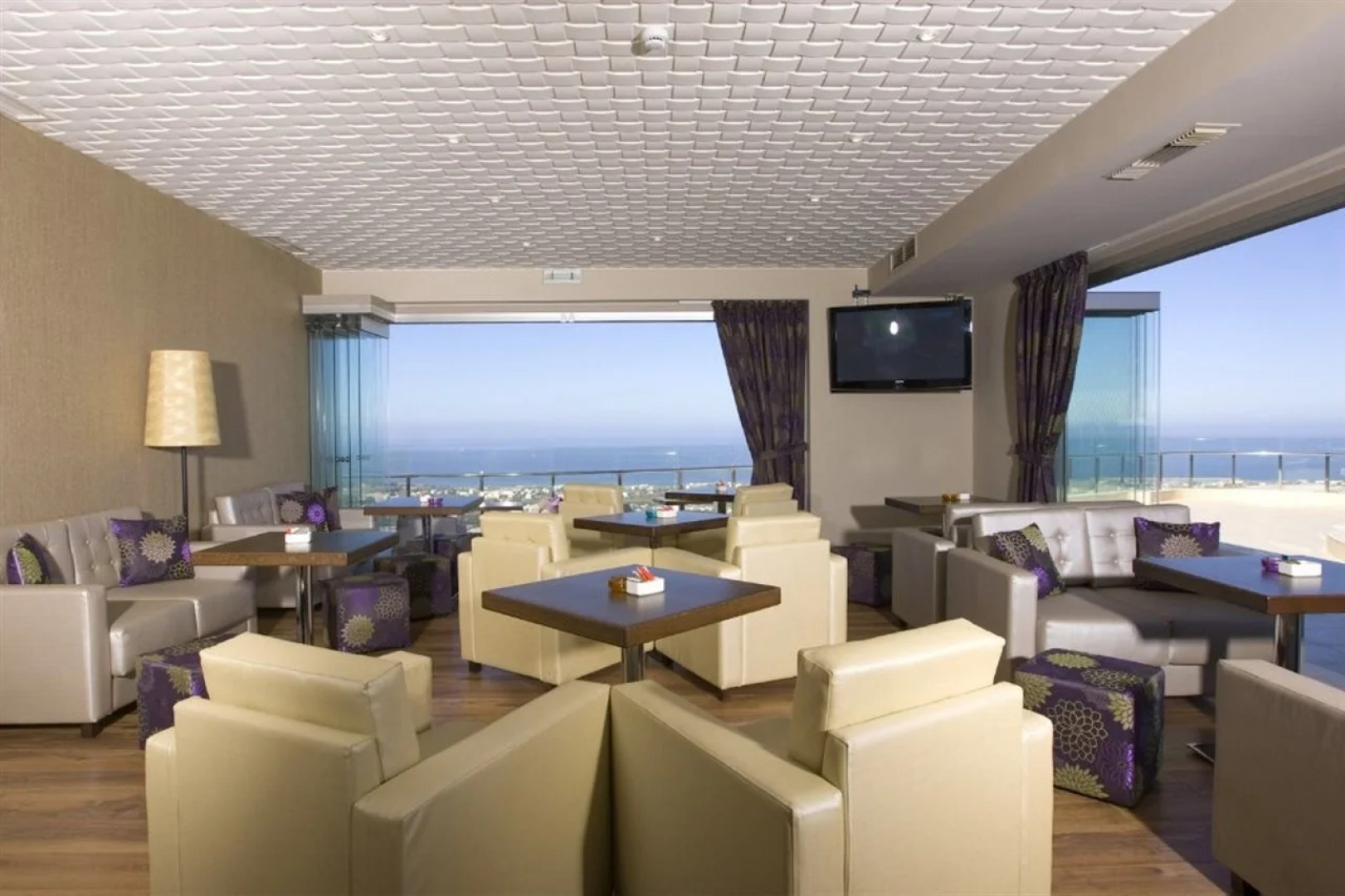 The Noverian Scenic Crete Hilltop Villa Resort & Spa