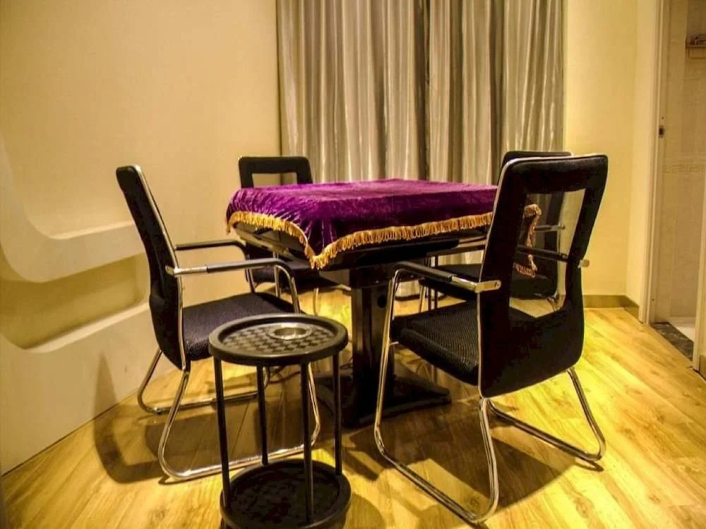 Bengbu Boluomi Fashion Art Hotel