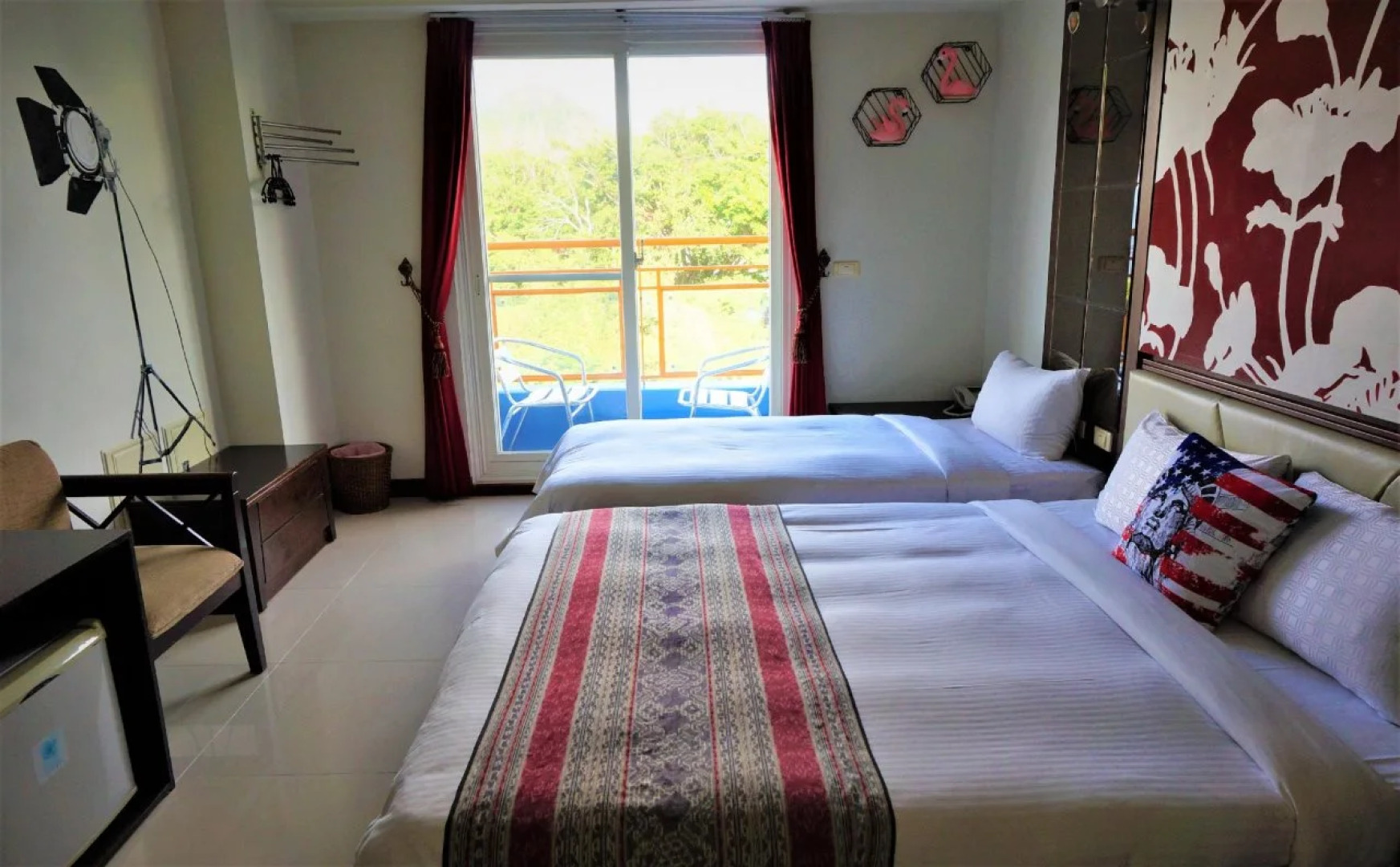 Warner Leisure Hotel