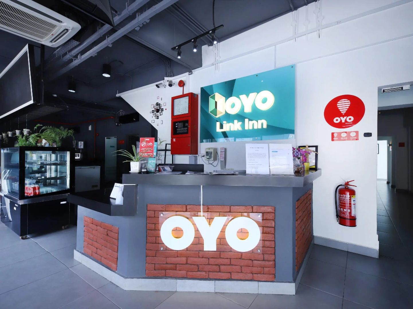 OYO 246 Link Inn (Sanitized Stay)