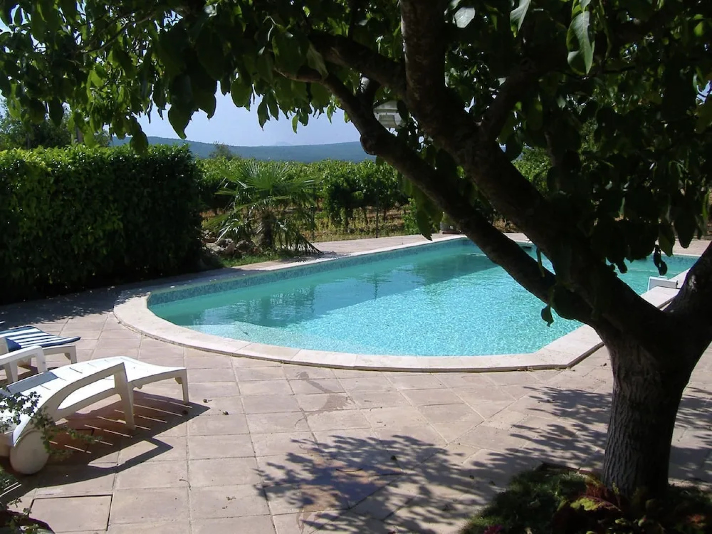 Detached Holiday Home Near the Truffle Capital of Aups, With a Shared Swimming Pool