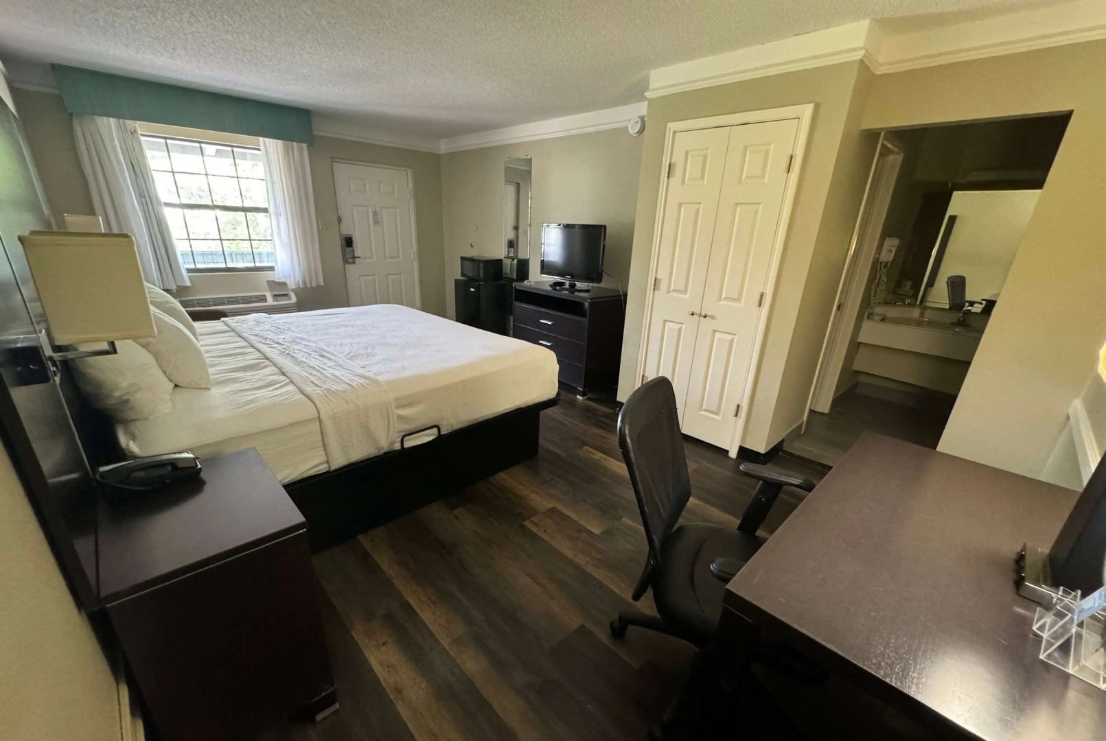 Travelodge by Wyndham Tuscaloosa