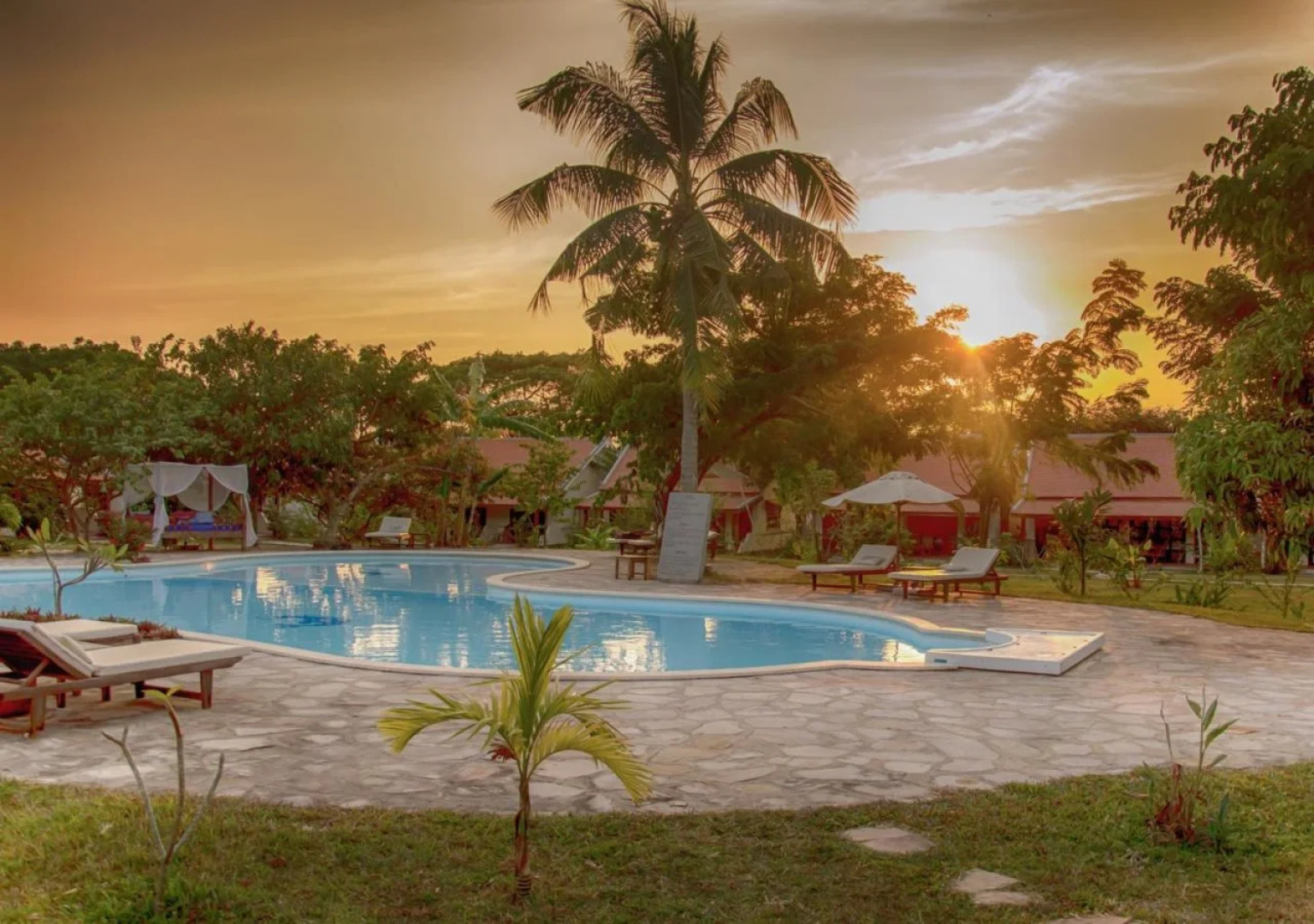 Le Flamboyant Resort