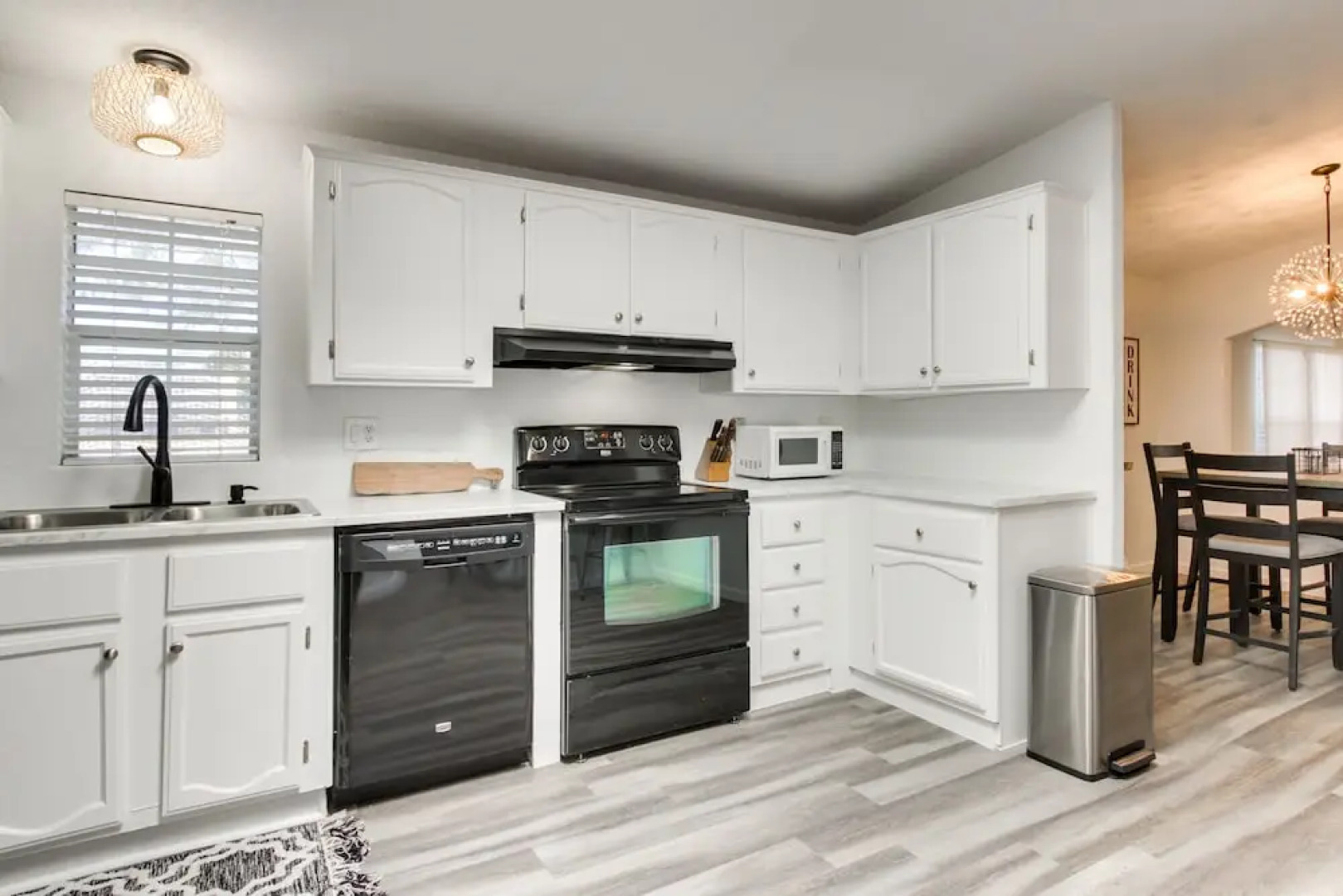 Phoenix Family Home Near Cave Creek & Hiking!