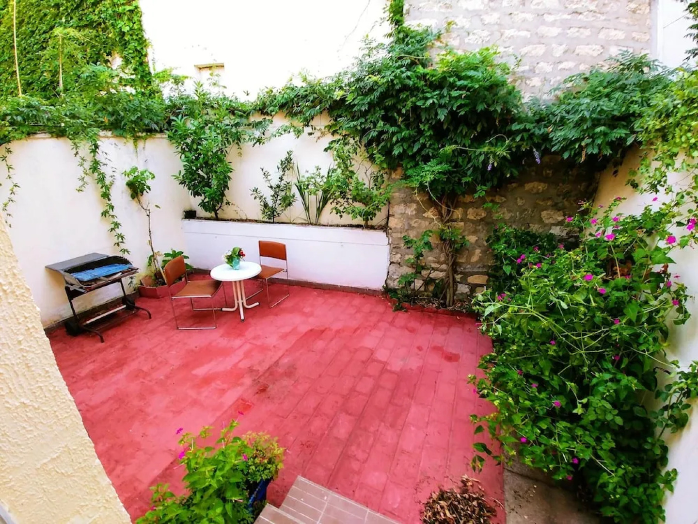 House With one Bedroom in Montreuil, With Enclosed Garden and Wifi