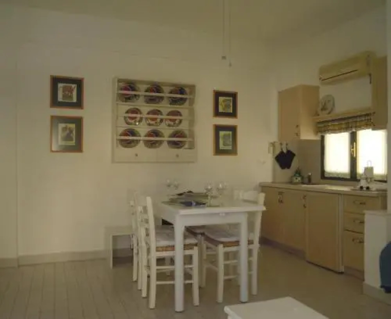 Palemilos Apartments