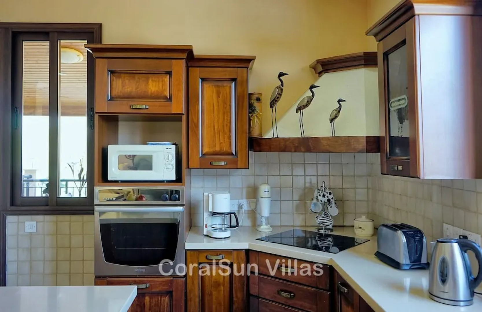 Amazing Luxury Villa, Enormous Heated Pool Jacuzzi, Gym, Games Room In Paphos,