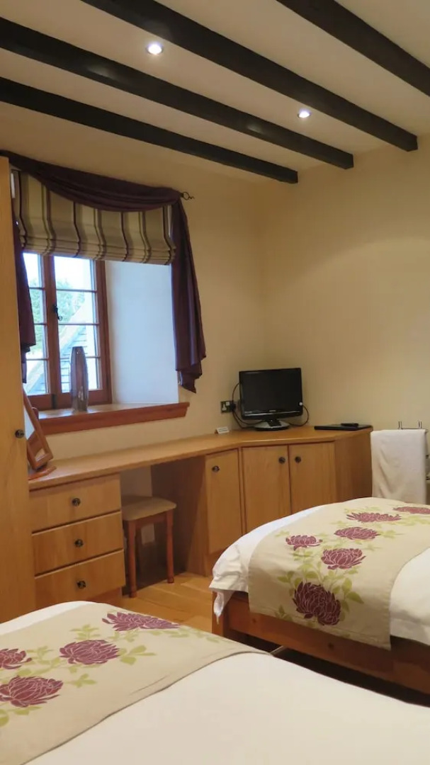 Crooksmill Bed & Breakfast