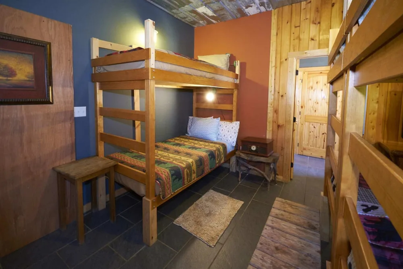 Creekwalk Inn and Cabins