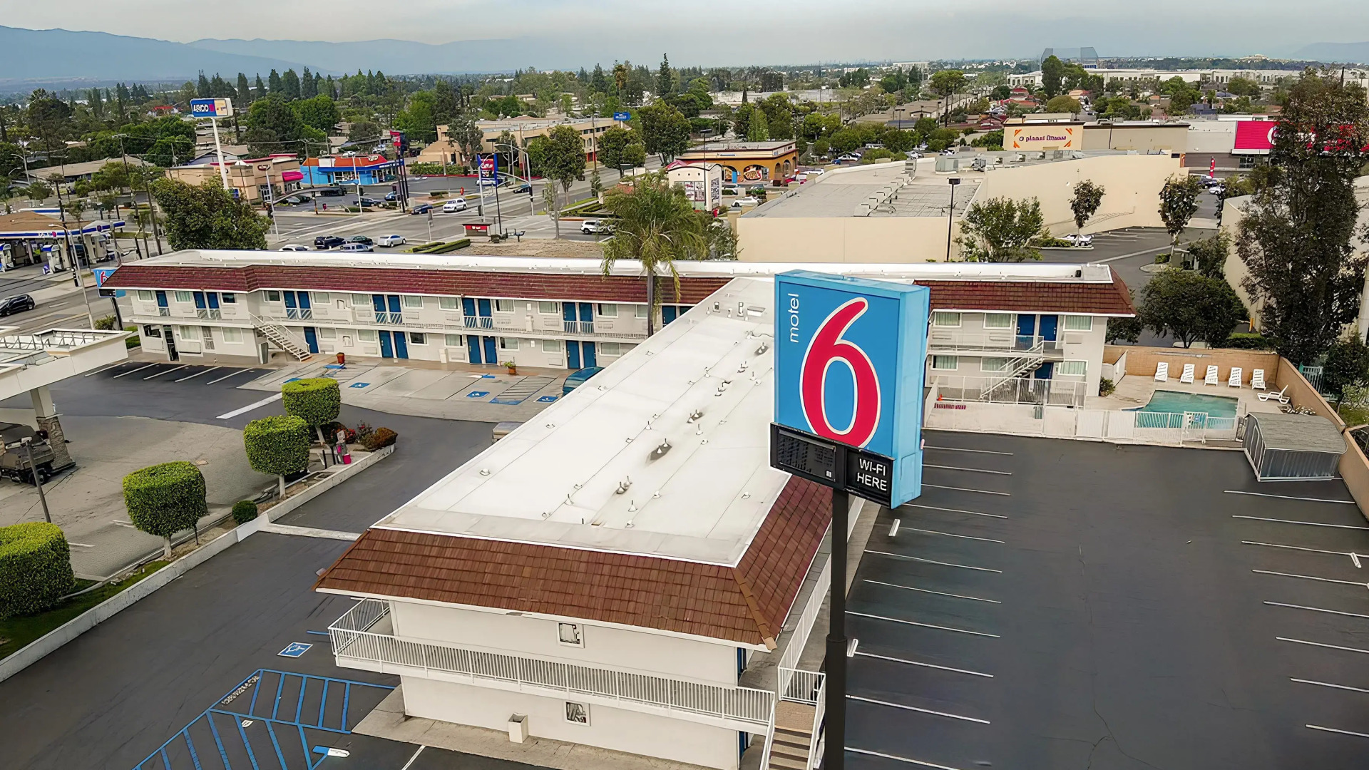 Motel 6 Ontario, CA - Airport