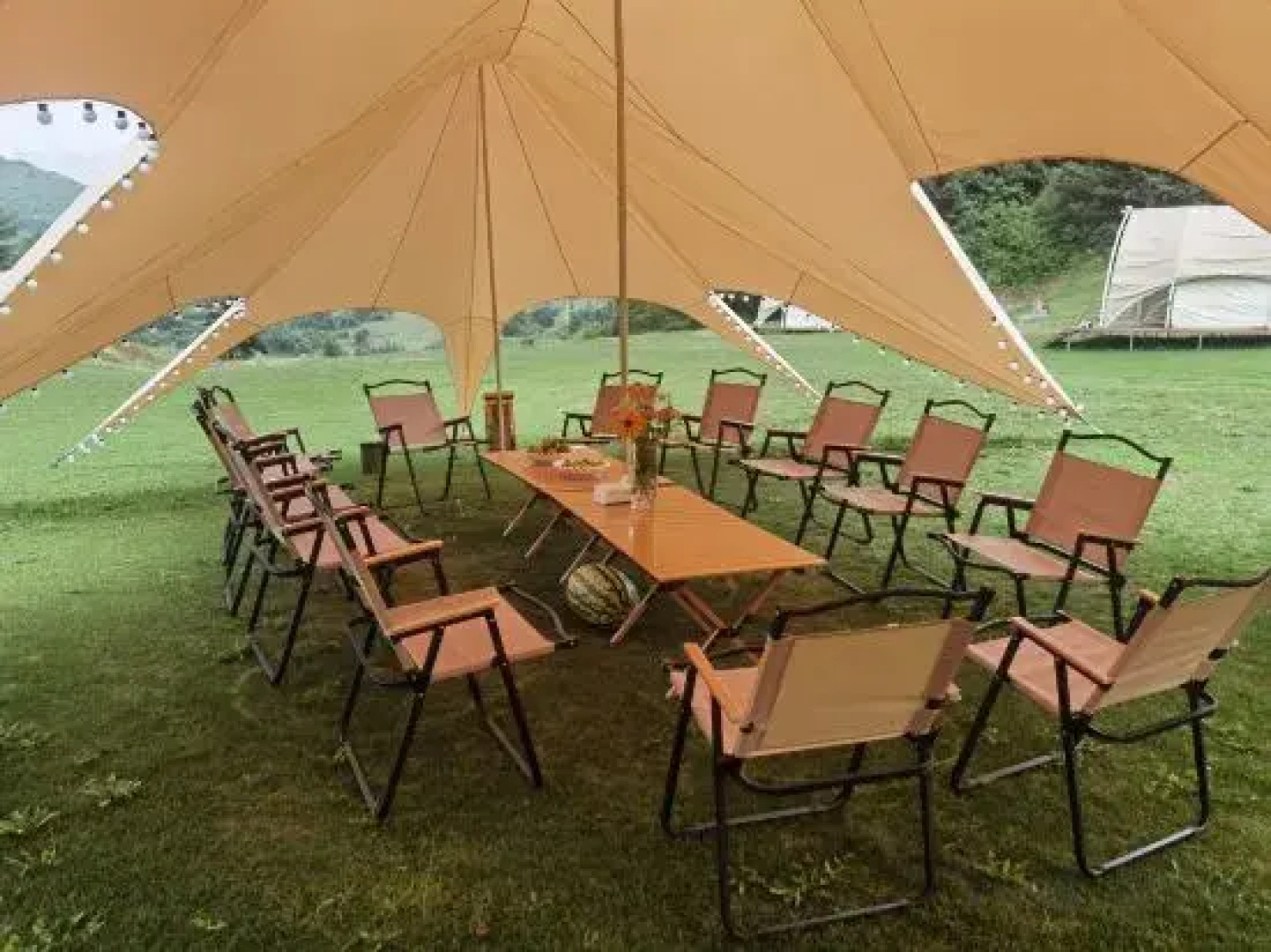 Jiuzhaigou Yunfengli International Outdoor Camp