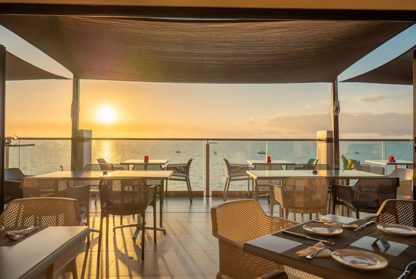 Отель Ramada Suites by Wyndham Wailoaloa Beach Fiji