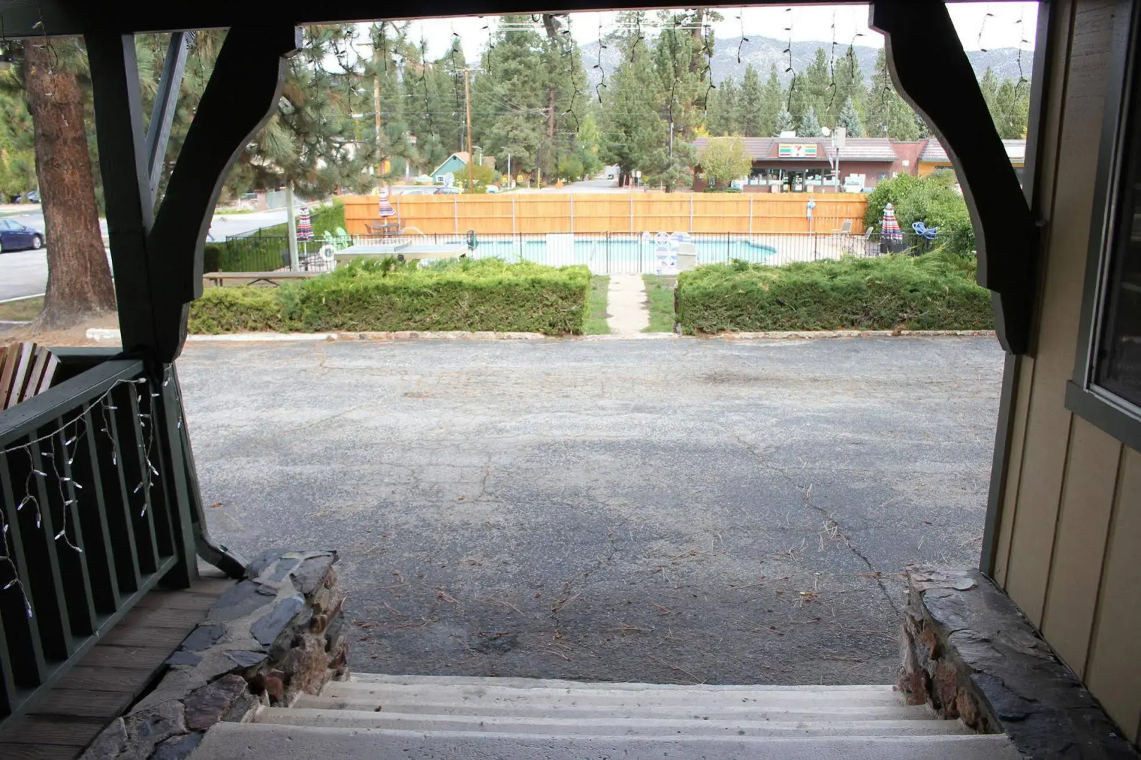 Sessions Retreat & Hotel