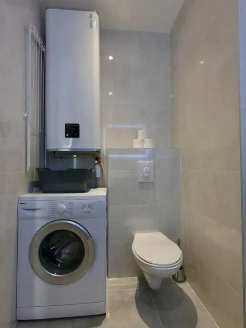 Escapade Bandolaise, 100 MãˆTres De La Plage