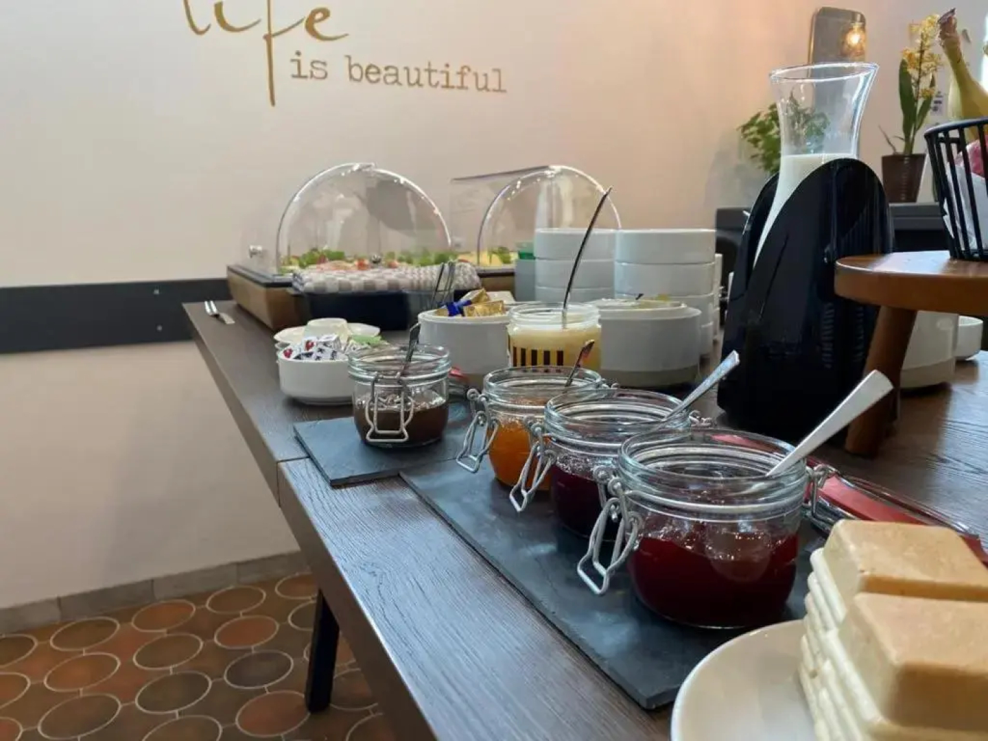 Hotel Clement - Bed & Breakfast