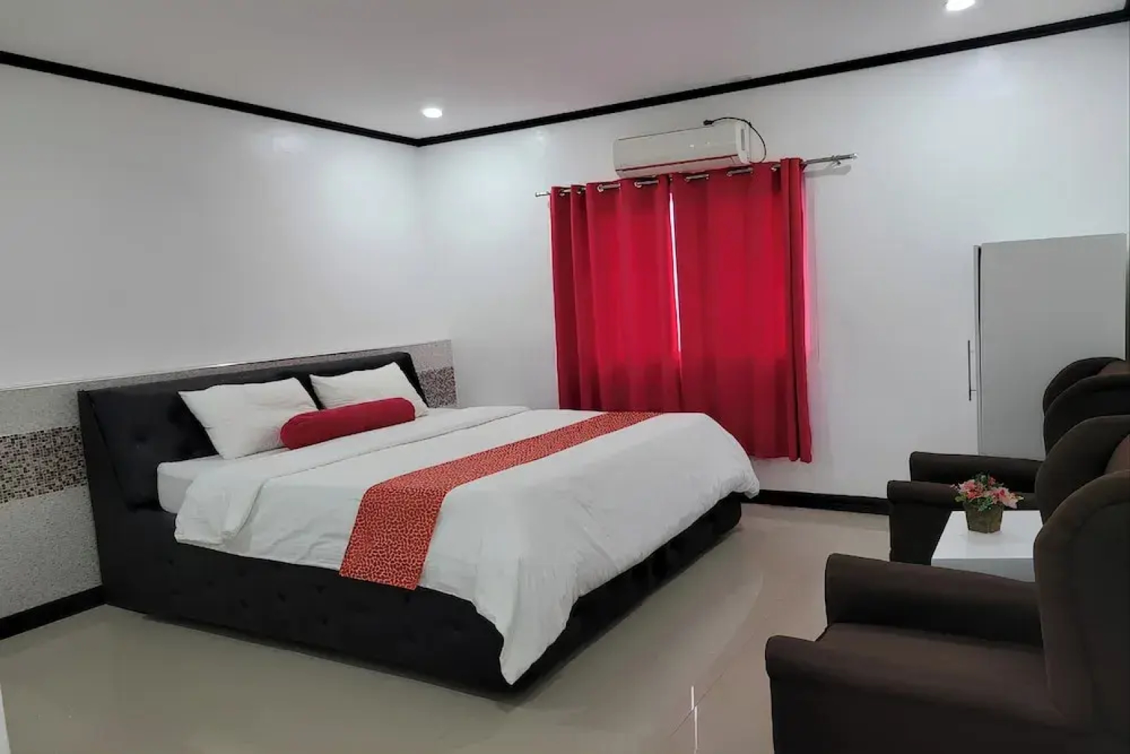 Jewelry Resort and Villas Tagaytay