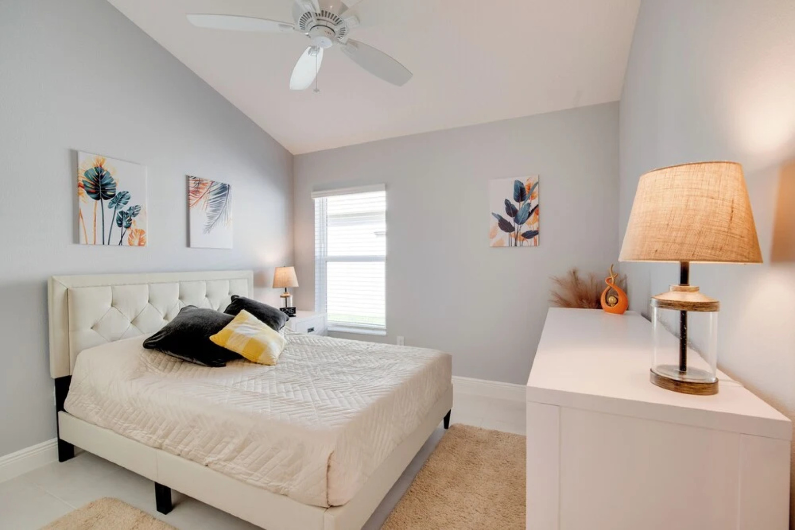 Sunlit Escape in The Villages w/ Screened Porch!