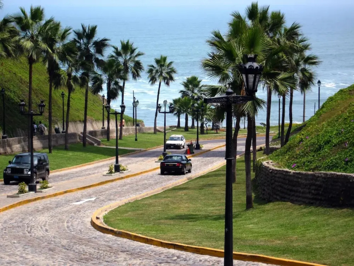 Apartamentos Lima 501