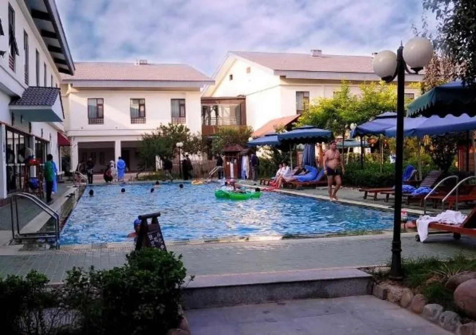 Guoyu Hotspring Holiday Hotel