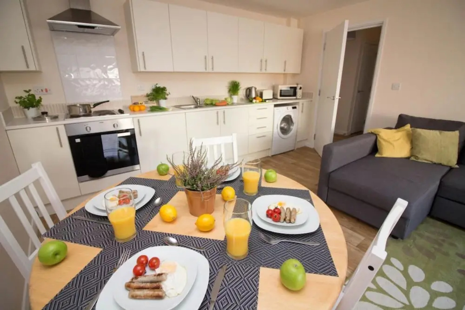 Stayzo Stylish Accommodation in Southampton 10