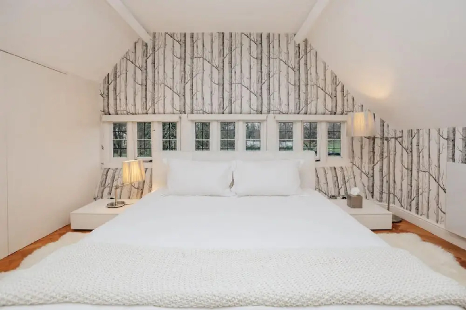 Wisteria House - Sleeps 11