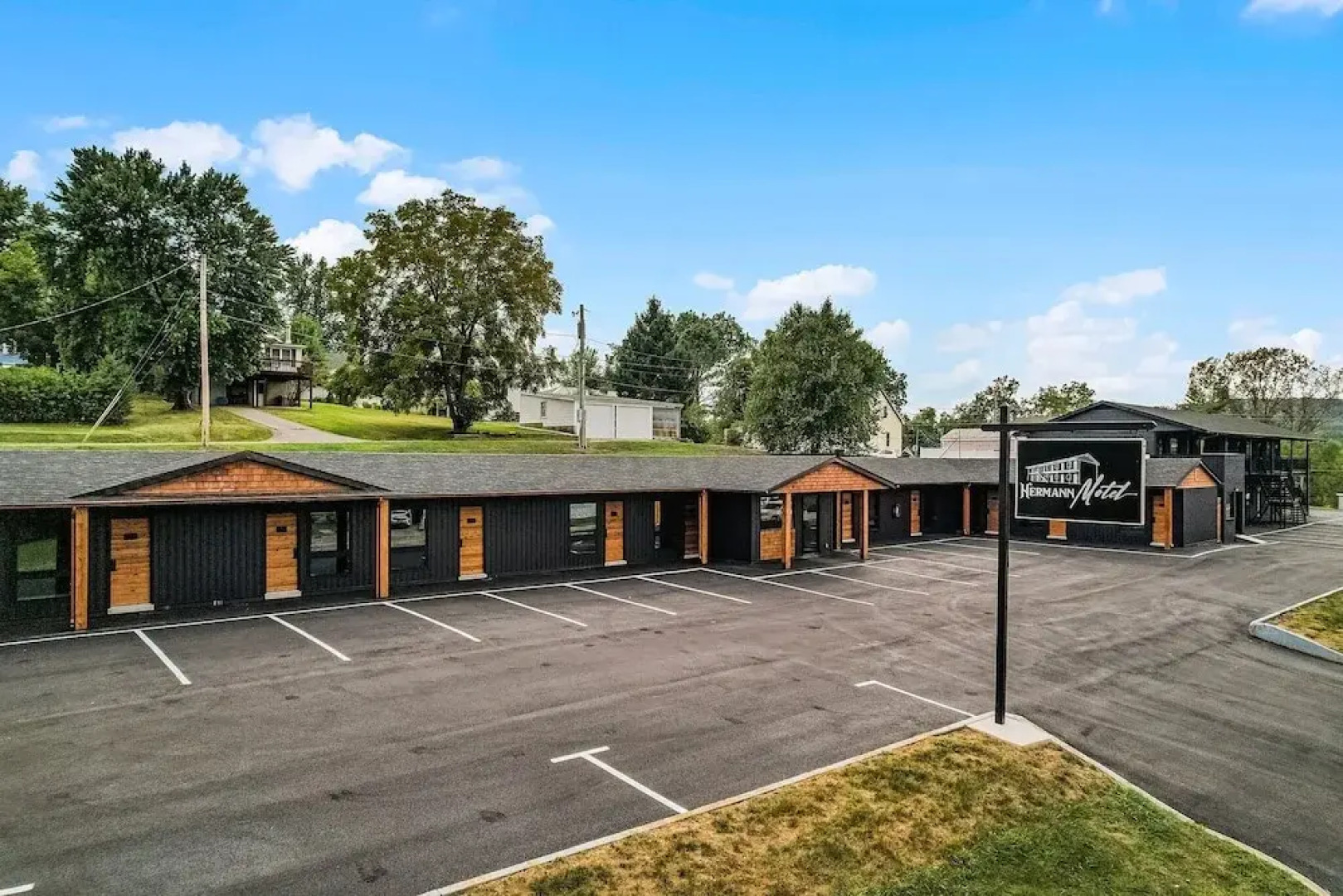 Hermann Motel