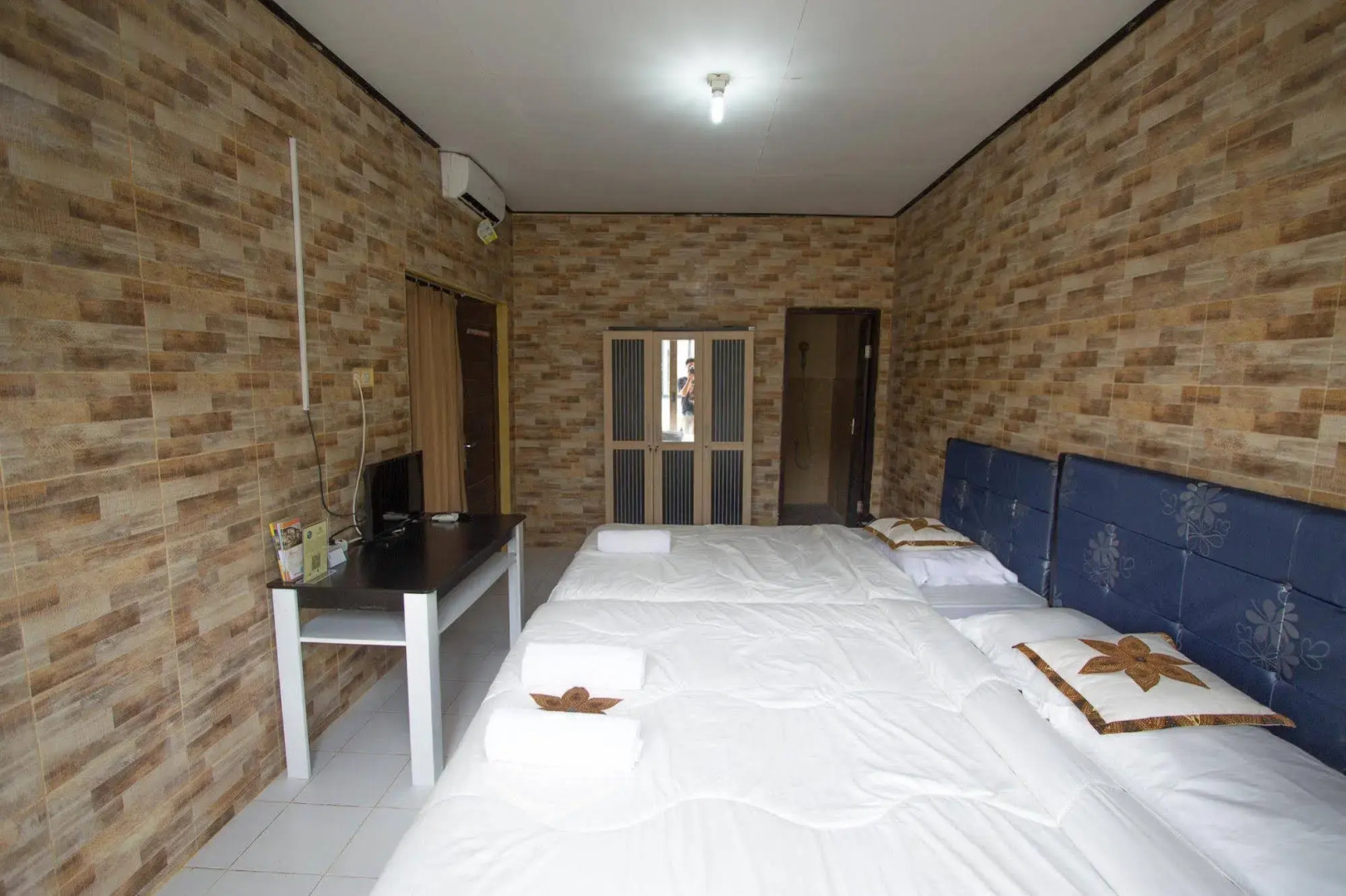 Clamonic Guest House