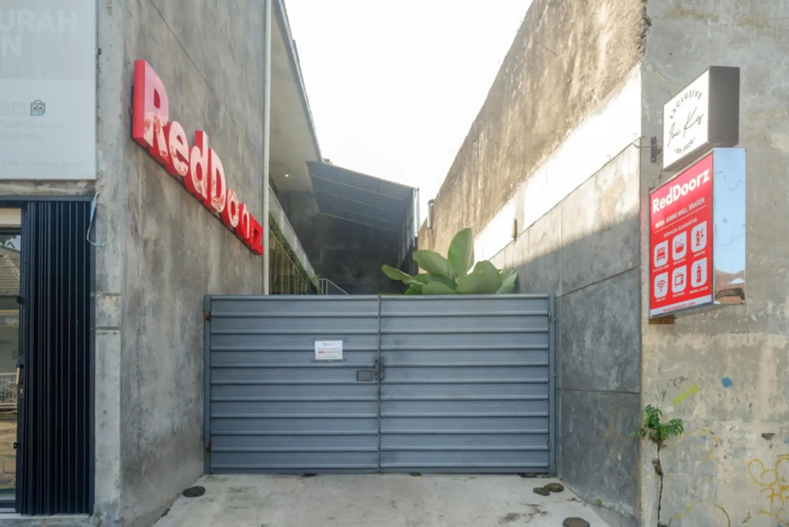 RedDoorz near Jumbo Mall Sragen