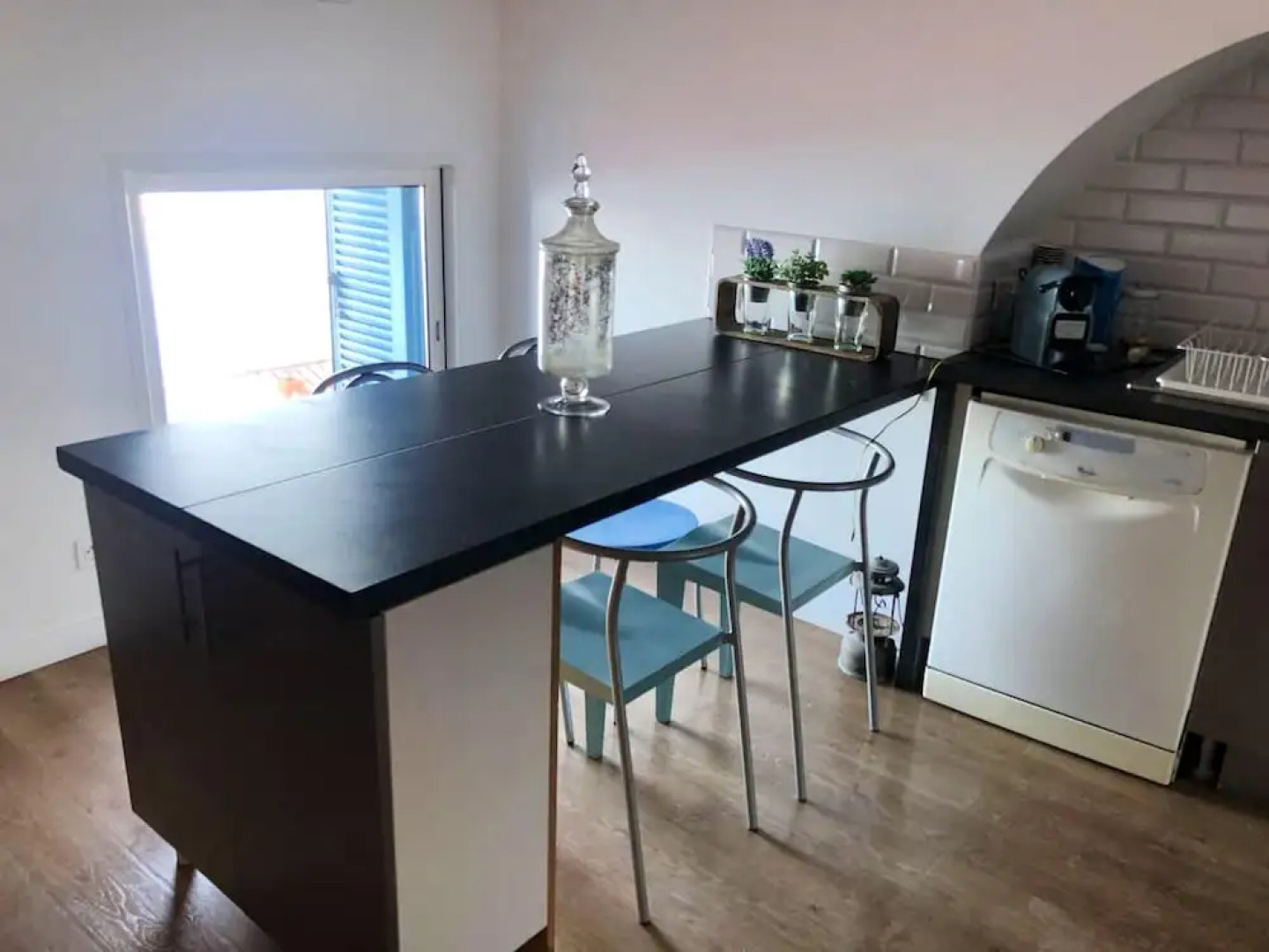 Apartment With 2 Bedrooms in L'île-rousse, With Wonderful sea View, Furnished Terrace and Wifi - 50 m From the Beach