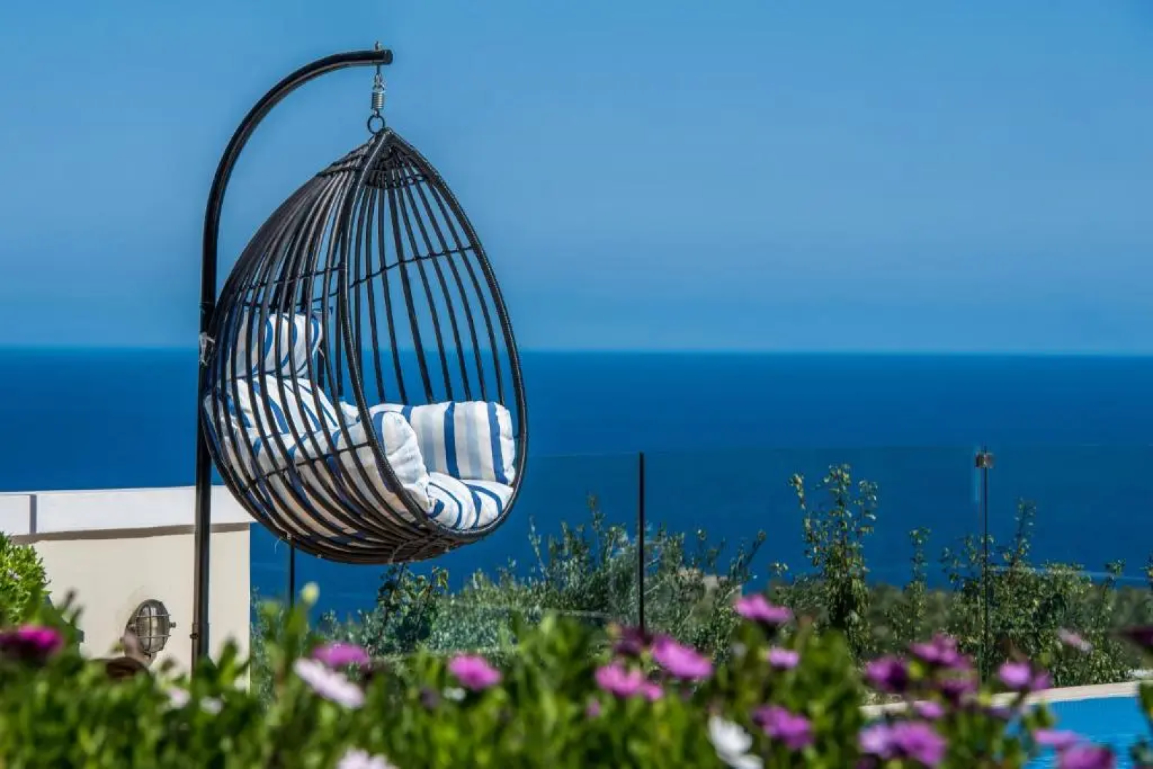 Frido Luxury Villa