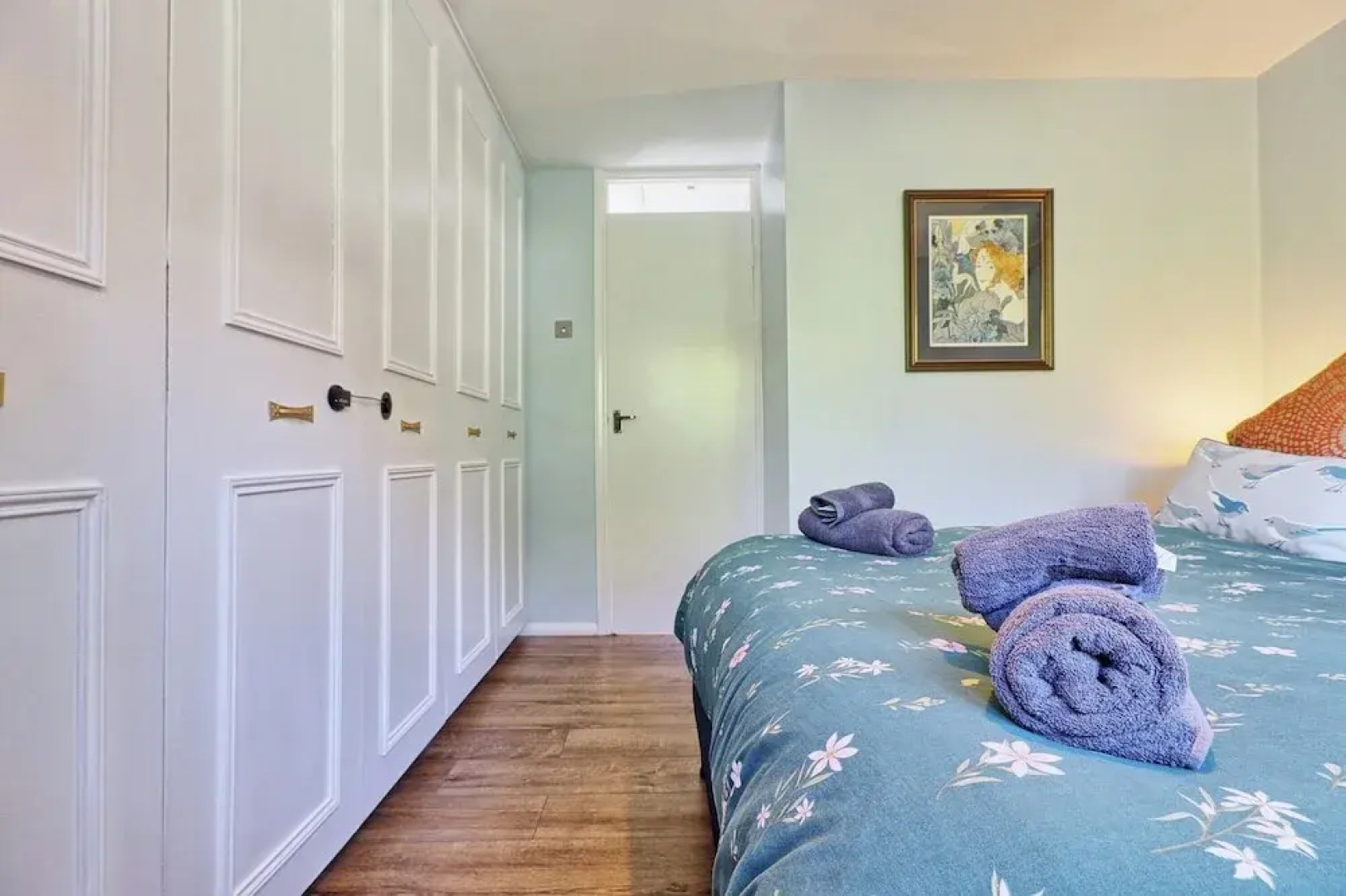 Tranquil Garden Retreat in Buckhurst Hill