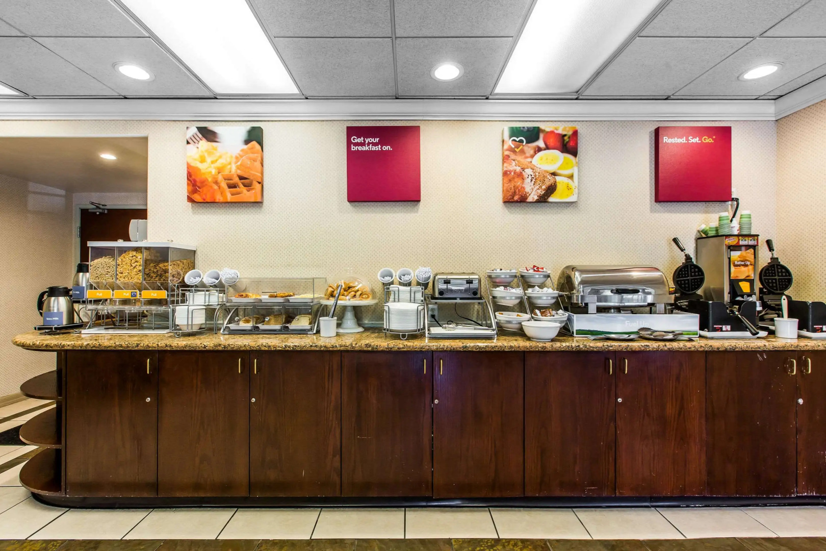 Comfort Suites Near Six Flags Magic Mountain