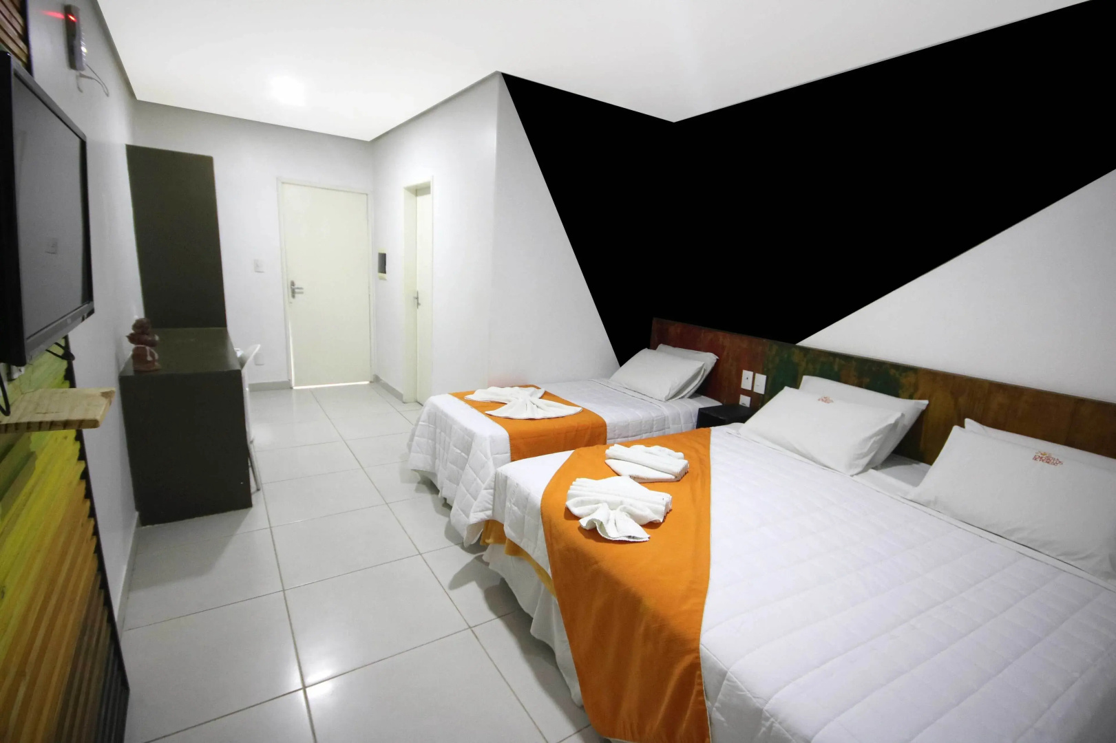 Hotel Encantos De Penedo