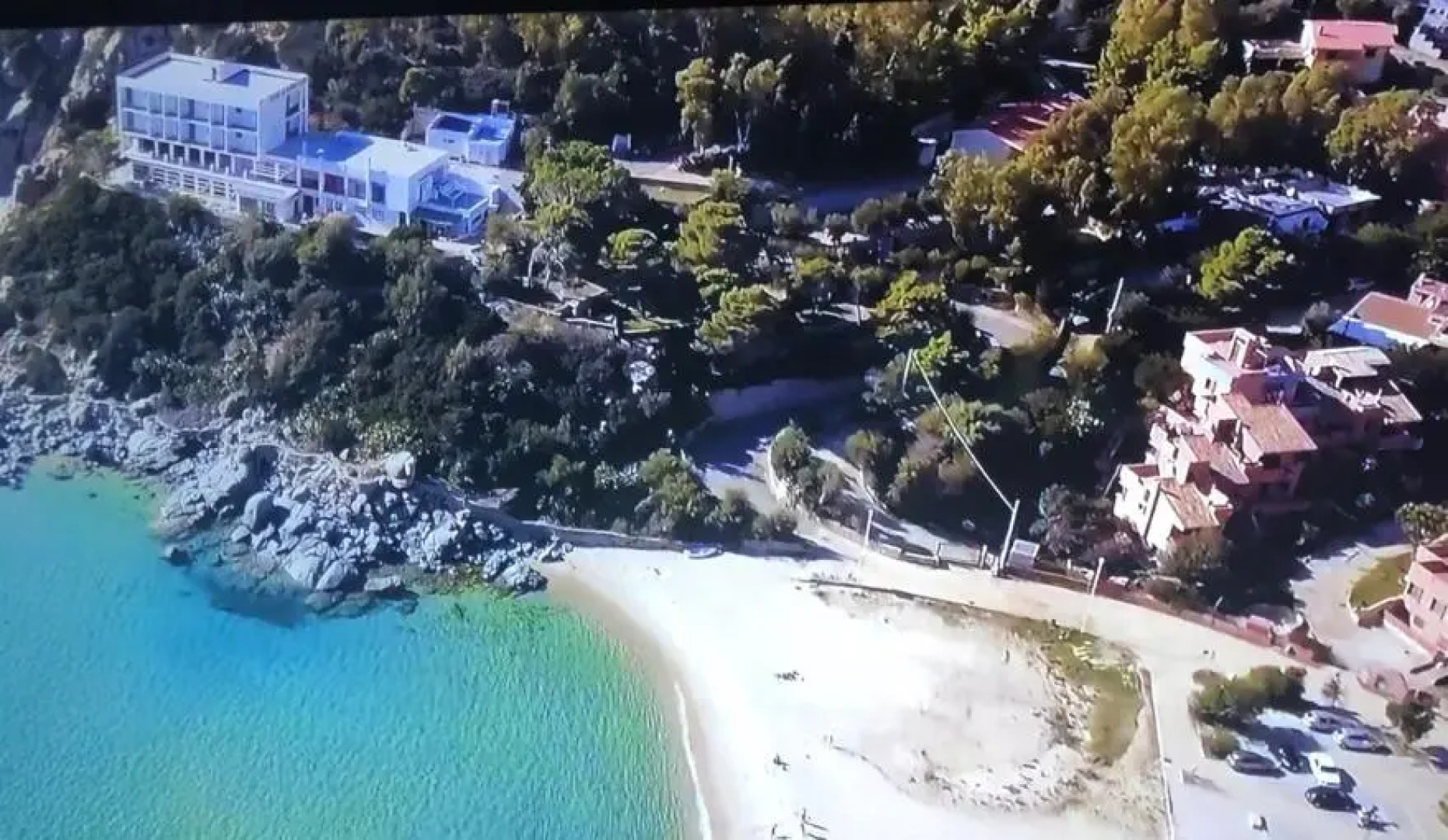 Siena property in private Villa, 150 mt from the beach, gated 5 mt from the sea