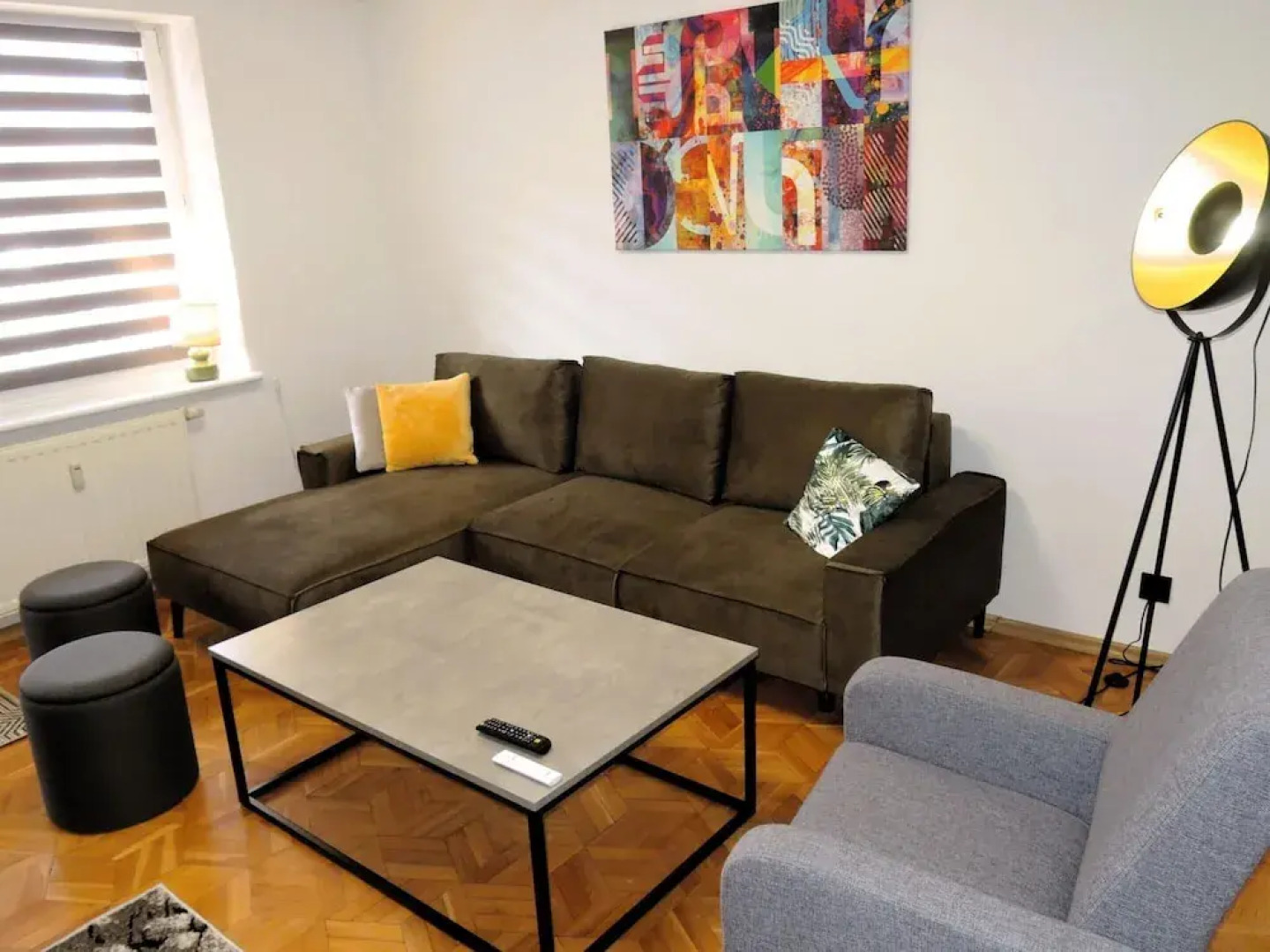 Large Holiday Apartment With a Garden in Stepnica