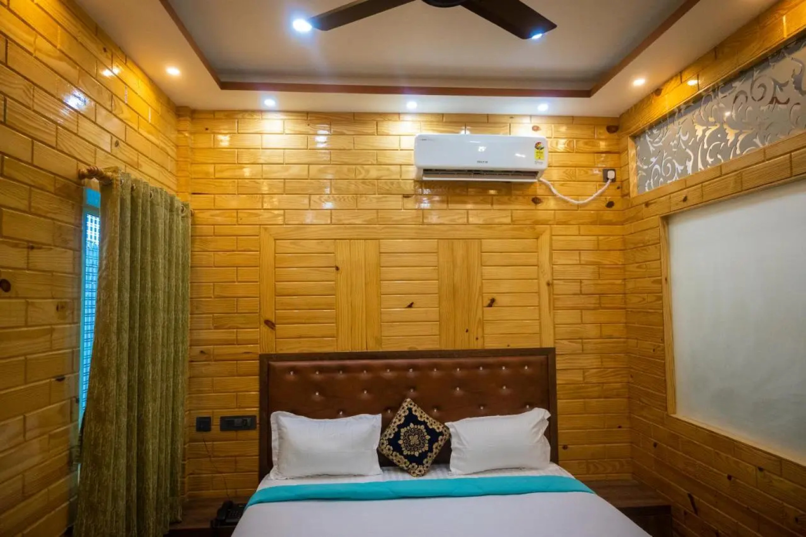 Unique Shantiniketan