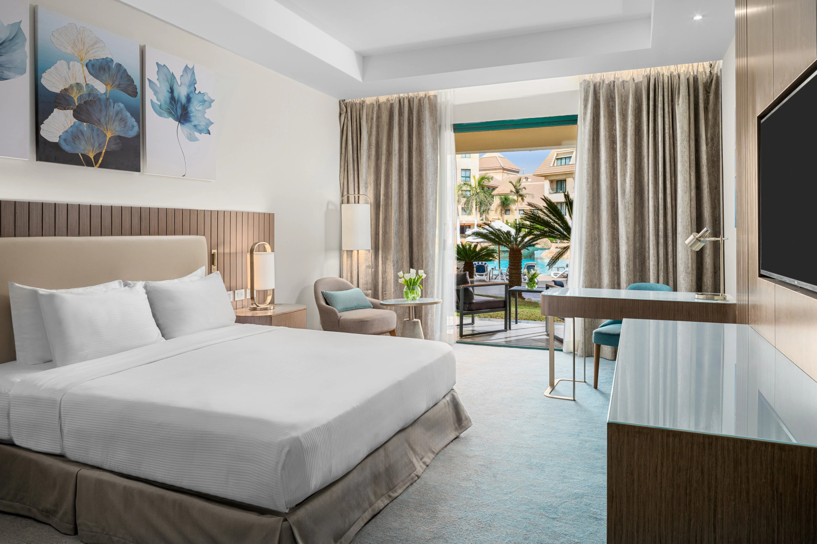 Hilton Pyramids Golf