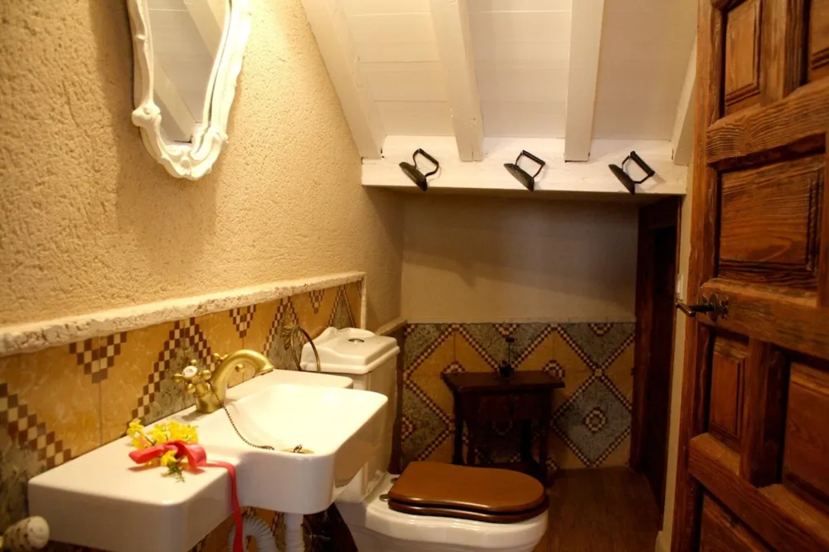 House With 5 Bedrooms in Almagro, With Shared Pool, Balcony and Wifi