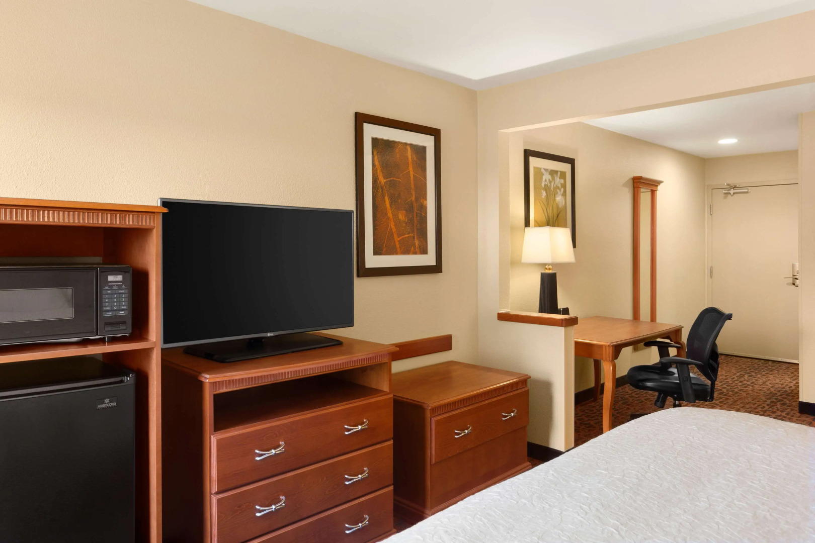 Hampton Inn Wichita-East