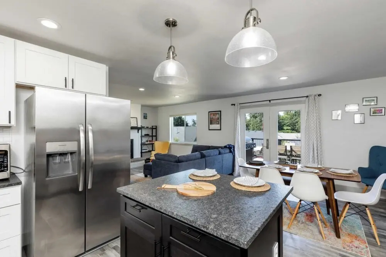 Twin Oaks Retreat by Avantstay Mins to Freeland