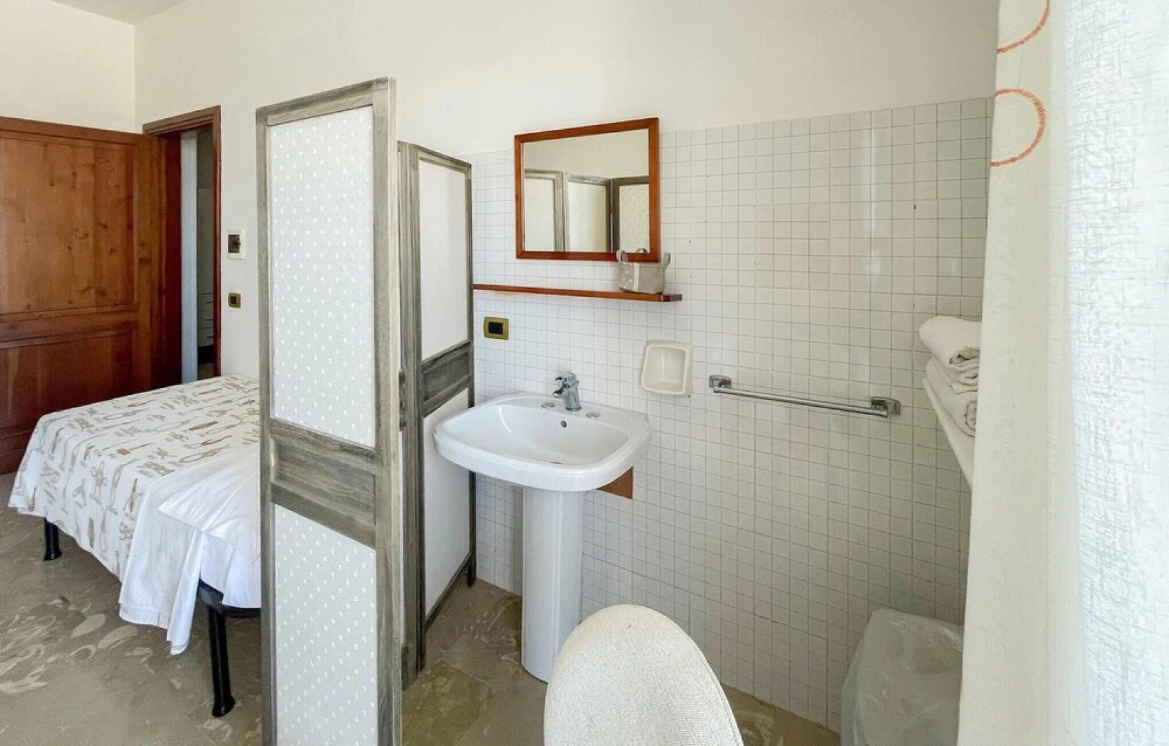 Awesome Apartment in Castro With Wifi and 1 Bedrooms