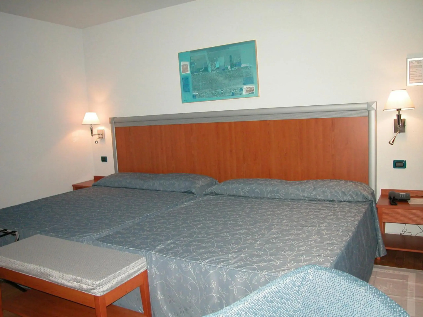 West Florence Hotel