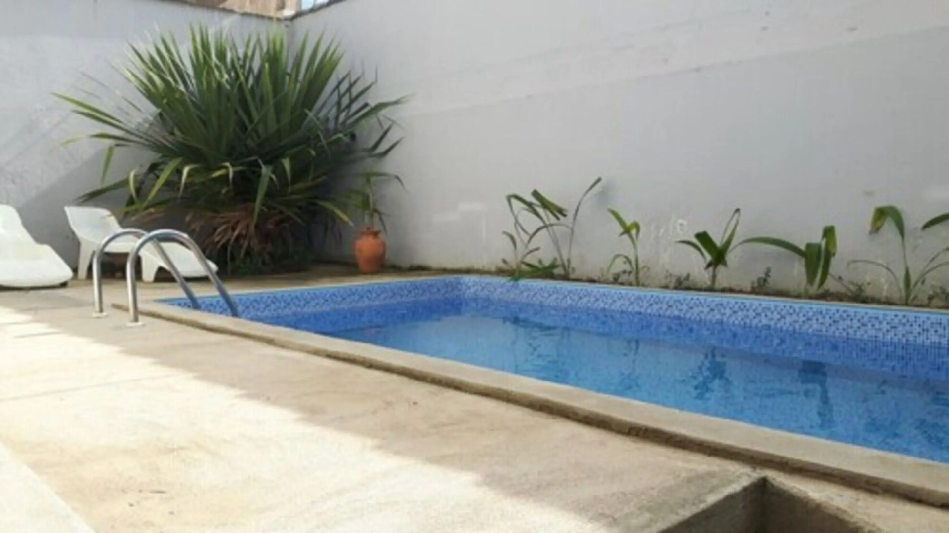 Hospedagem Lírio