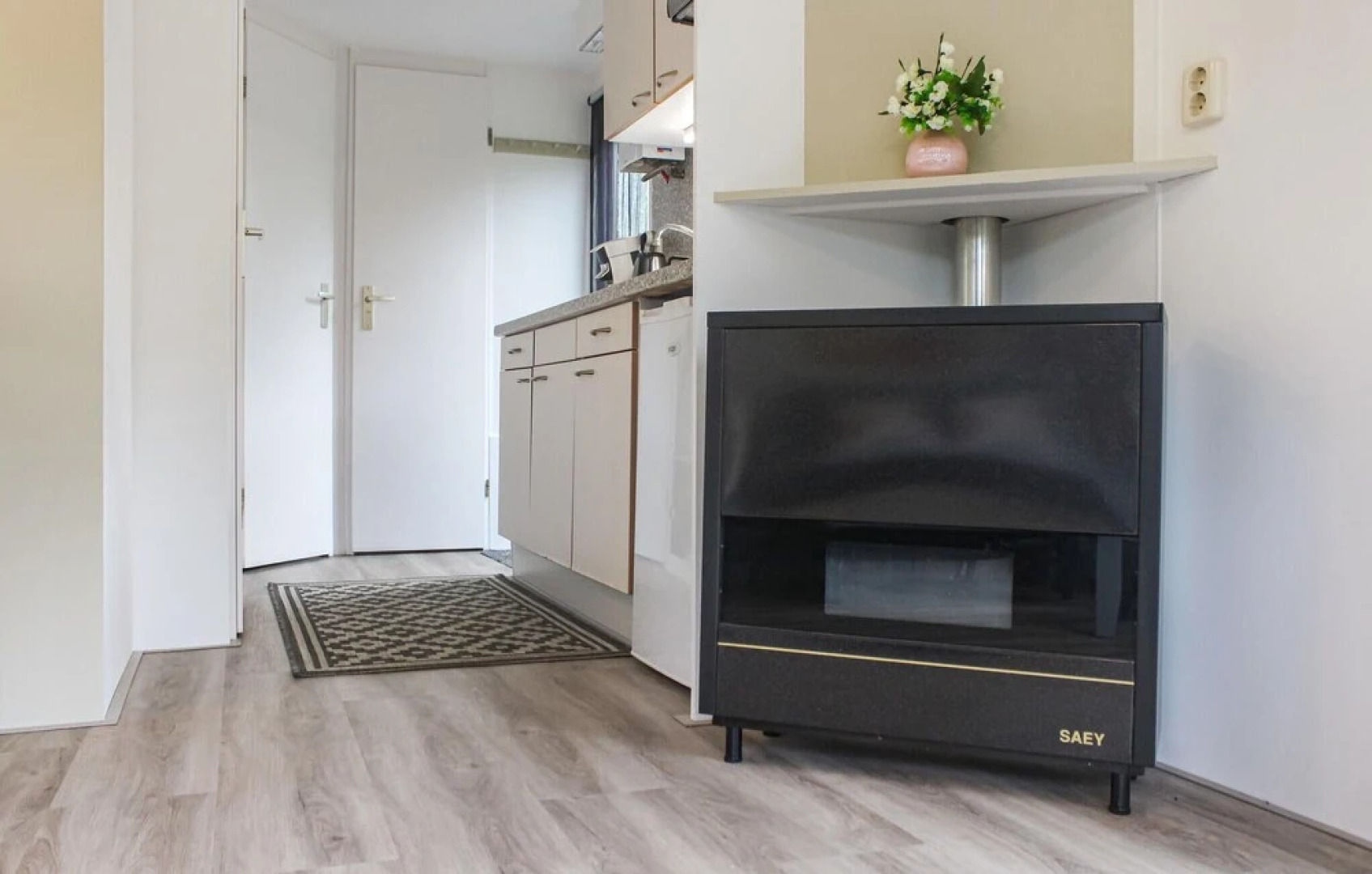 Beautiful Home in Rheezerveen With 2 Bedrooms, Wifi and Indoor Swimming Pool