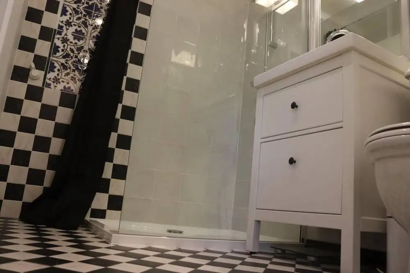 Bashall Barn, Eaves Hall, Outbarn all Close by