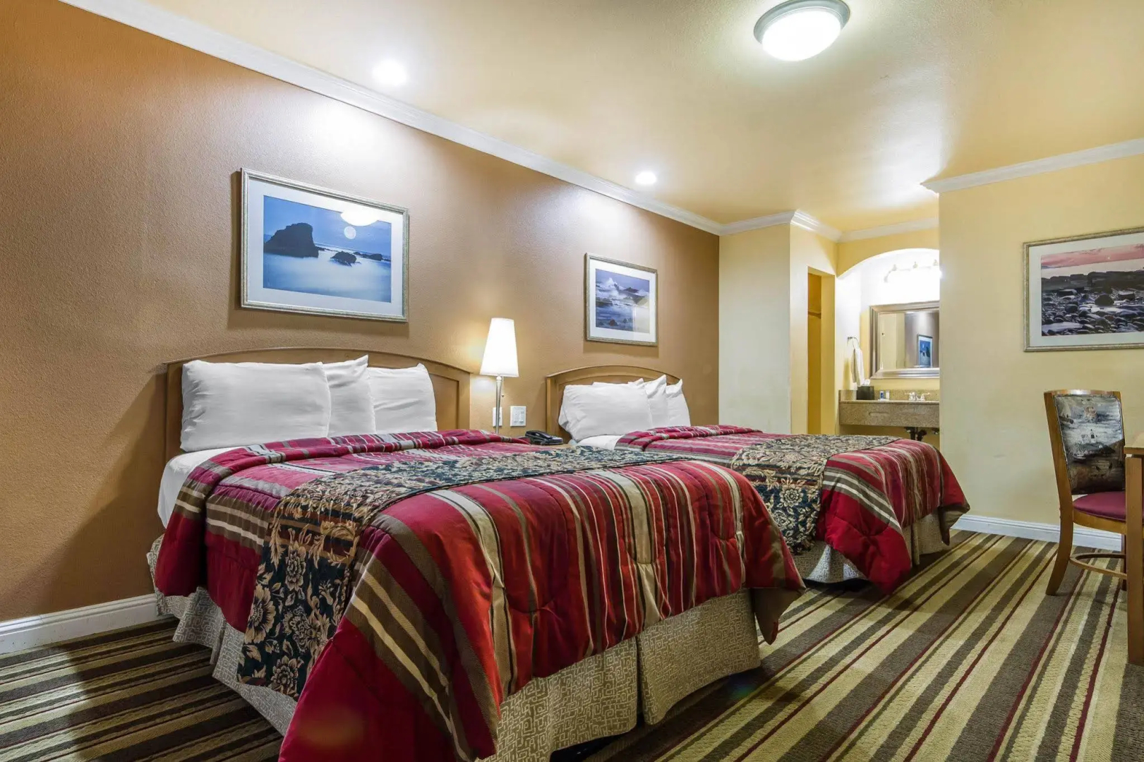Rodeway Inn & Suites Oakland