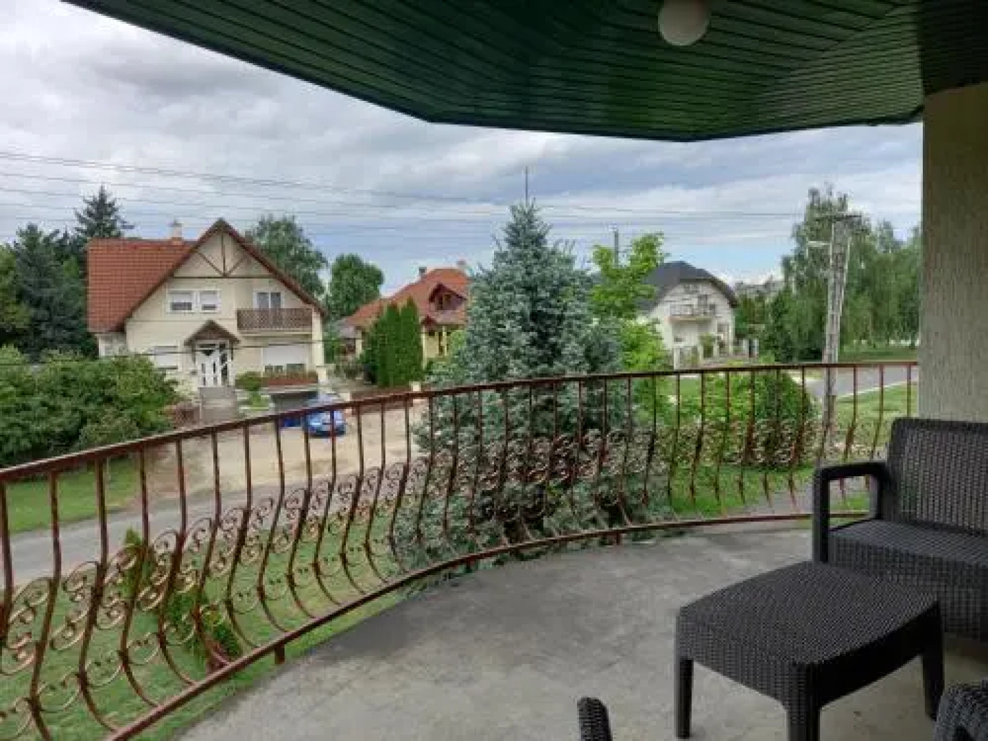 Éden Apartman Hotel