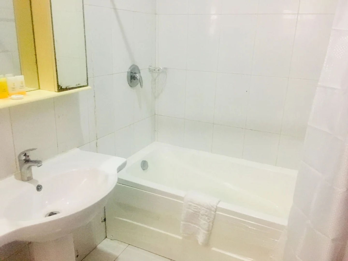 Banex Hotel and Suites