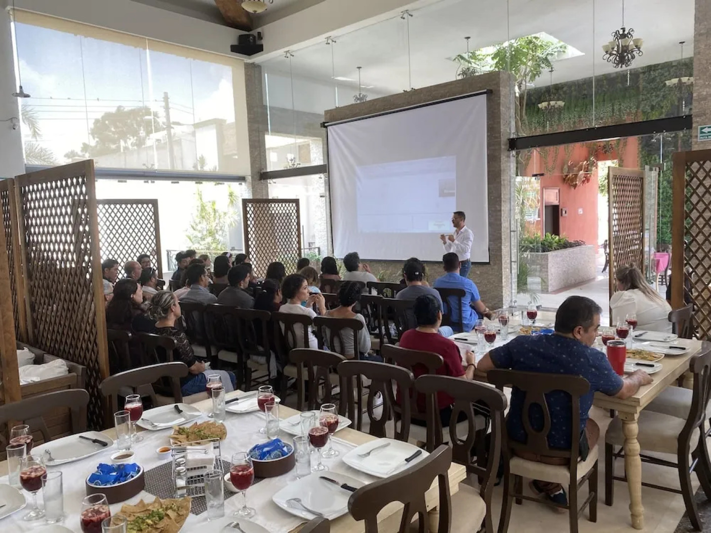 Royal Aqua Luxury Hotel & Spa