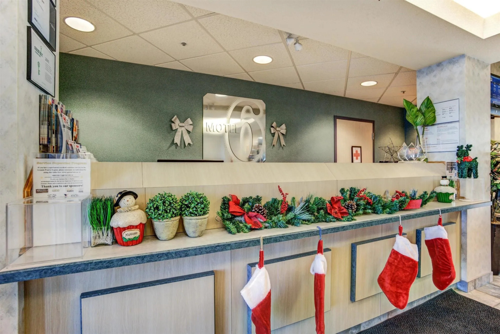 Motel 6 Grande Prairie, AB